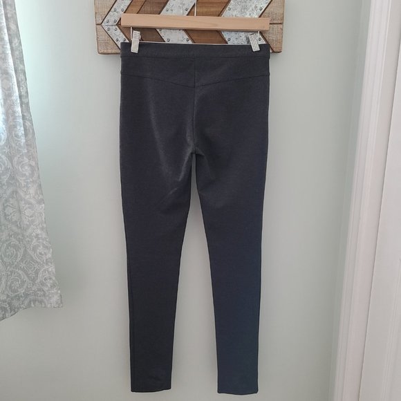 3/$30 Aritzia T.Babaton Grey skinny Italian fabric pant size 4 - Picture 7 of 7